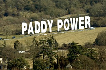 Paddy-power-sign