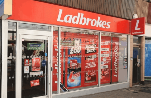 Ladbrokes и Coral согласились продать ряд своих филиалов